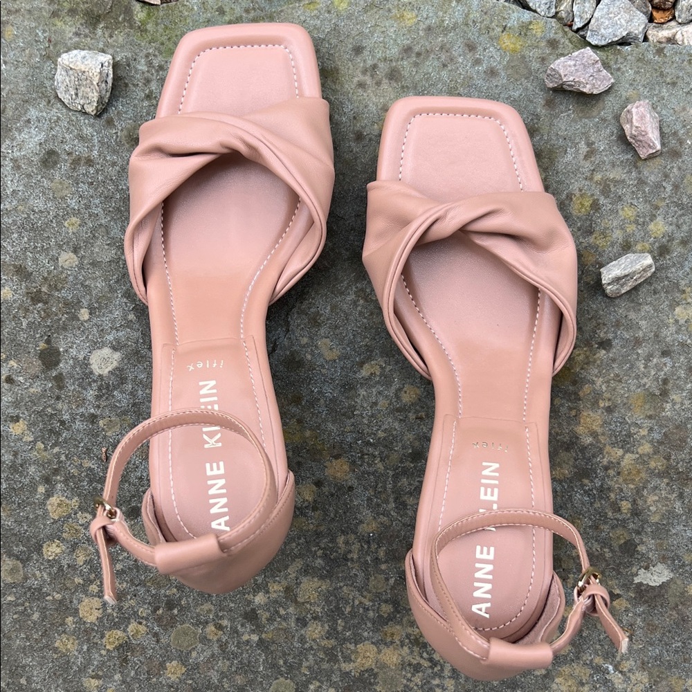 Anne Klein Like New Jesse Nude Blush Heeled Sandal